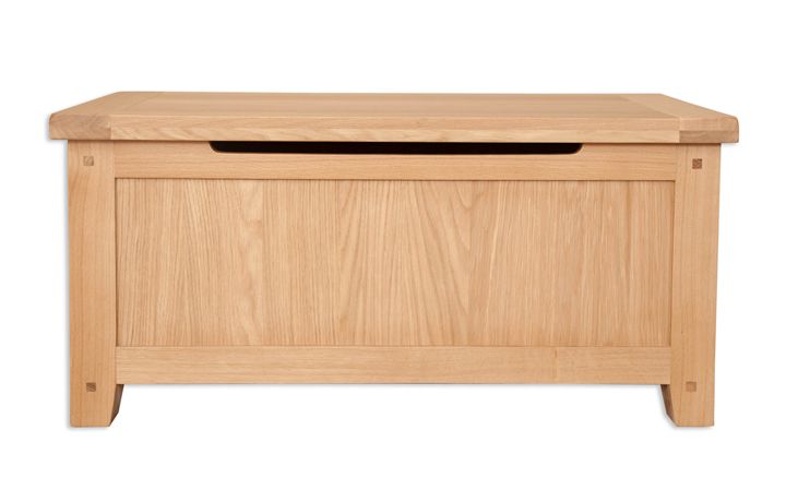 Bedroom Furniture - Blanket Boxes