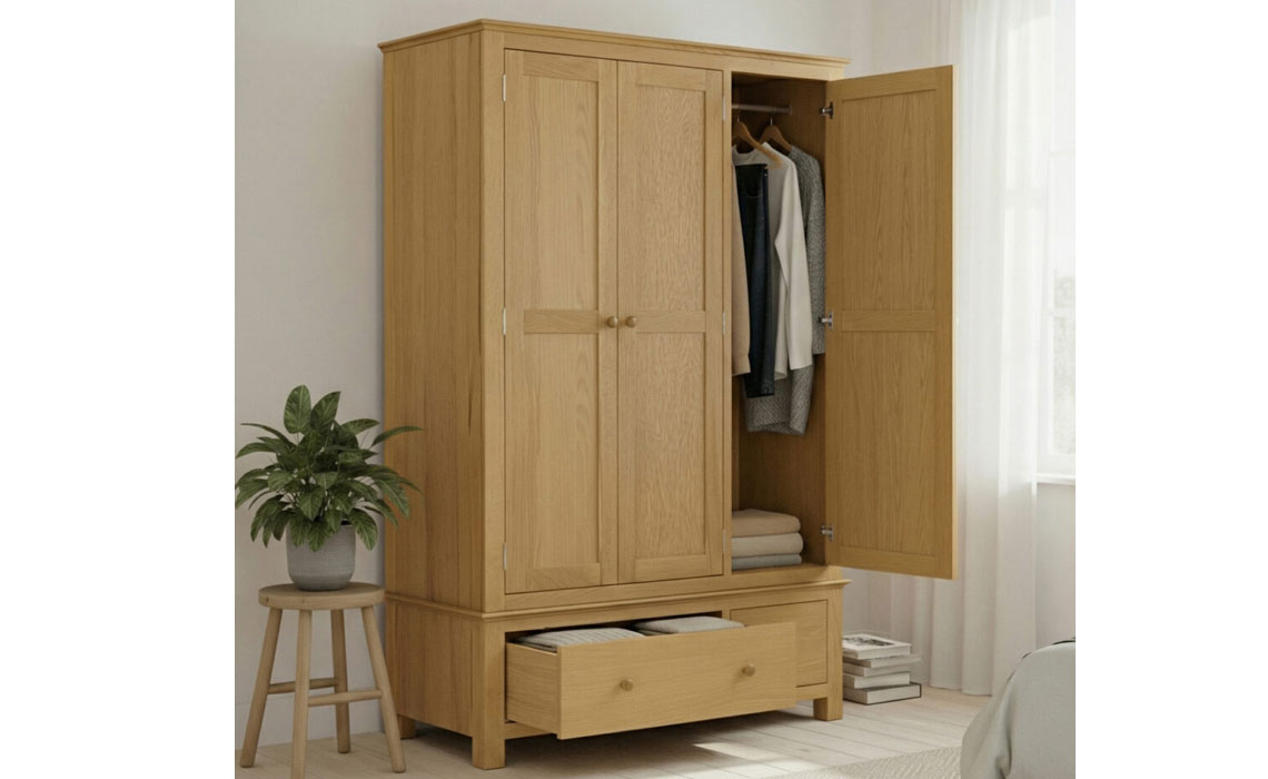 Morland Oak Triple Wardrobe With 2 Drawers