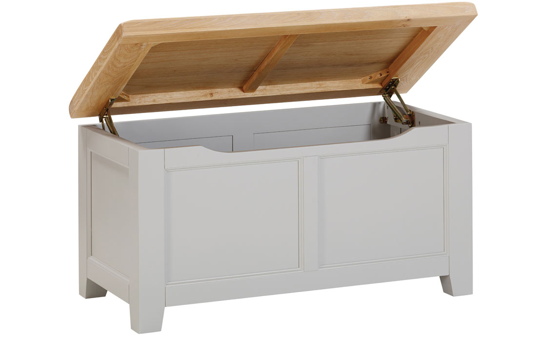 Berkley Painted Blanket Box