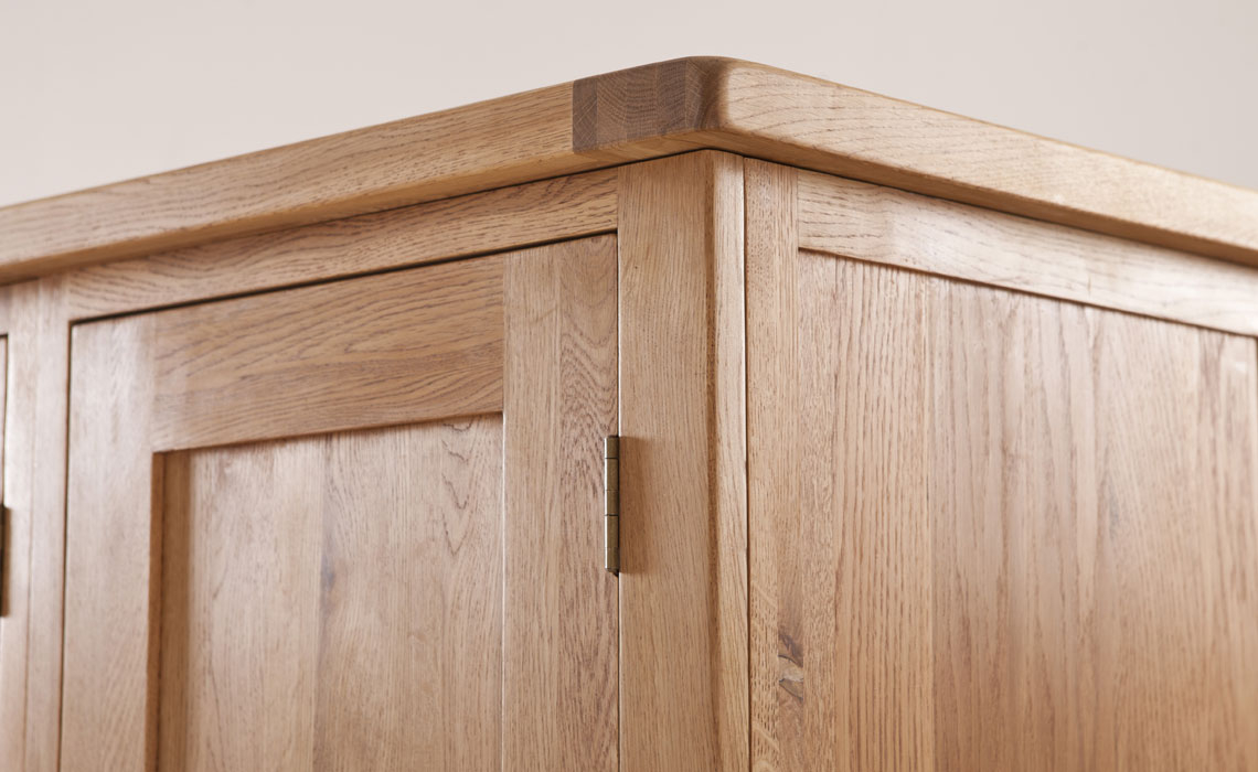 Framlingham Solid Oak Triple Wardrobe With Drawer