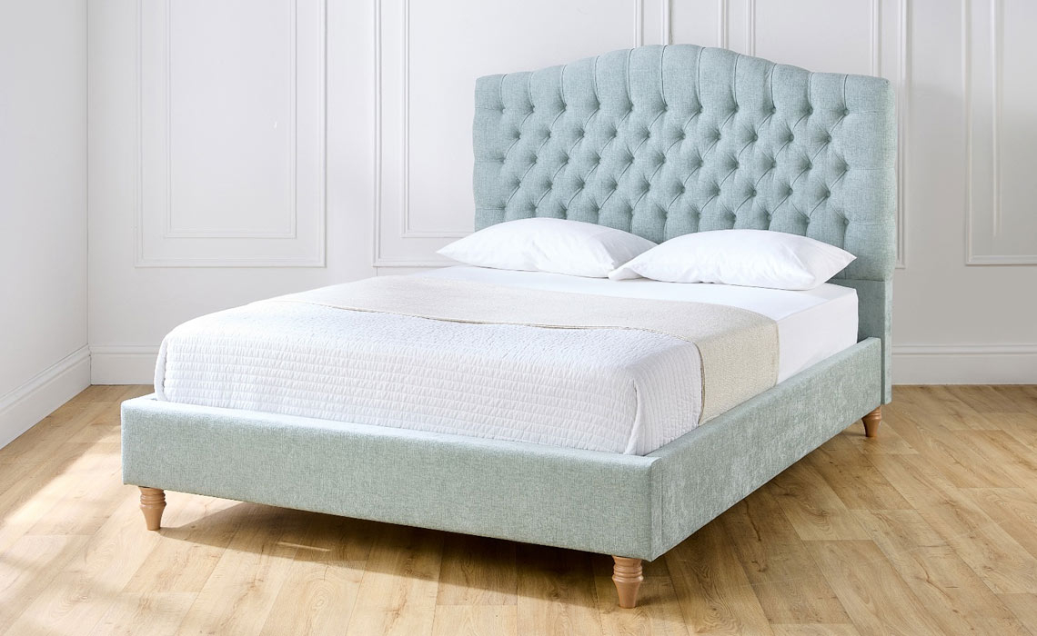 Keswick 4ft6 Upholstered Bed Fame