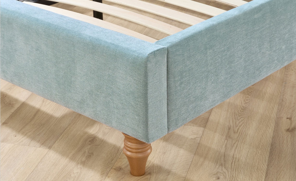 Keswick 4ft6 Upholstered Bed Fame
