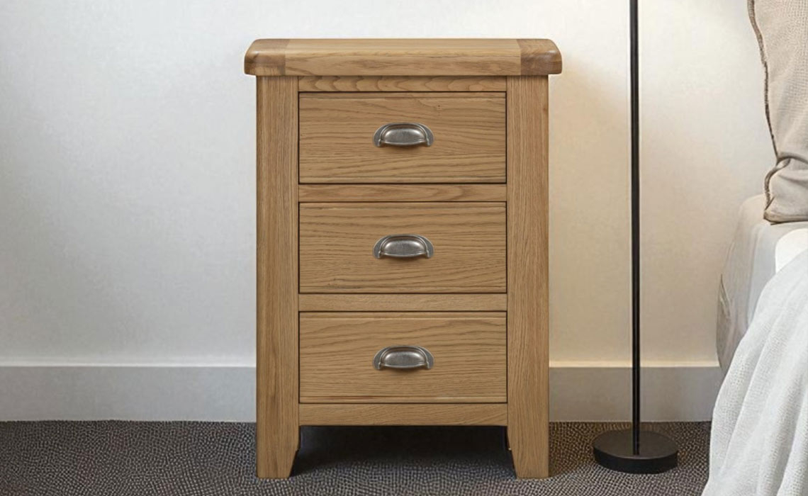 Hopwood Oak 3 Drawer Bedside Cabinet