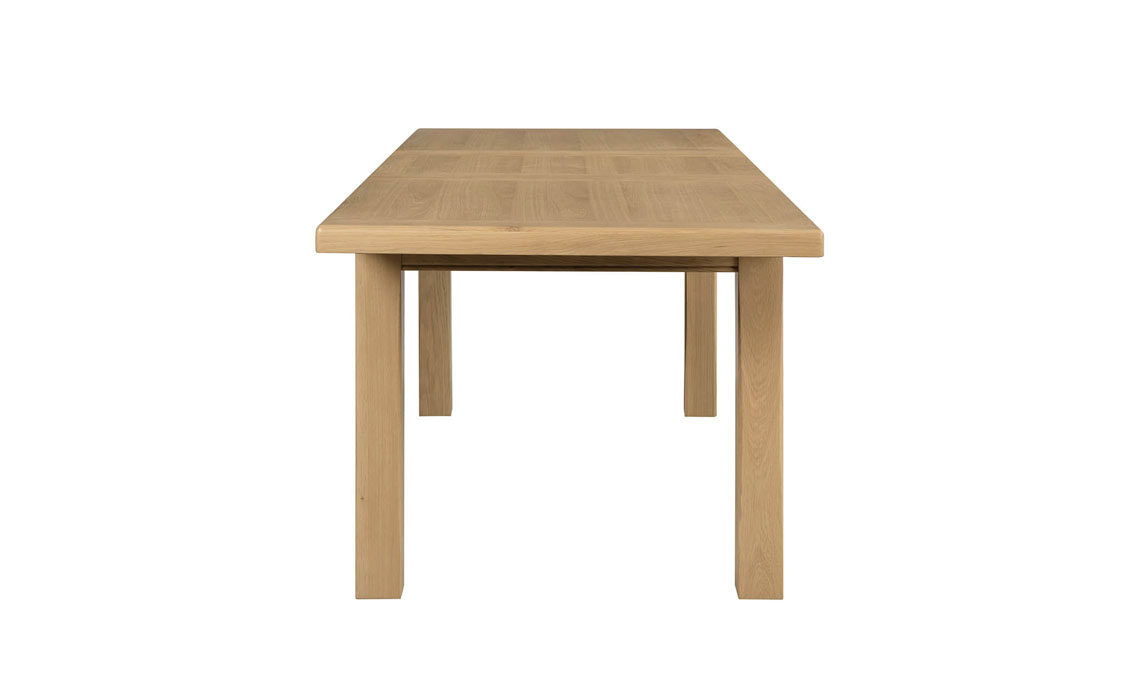 Morgan Oak 180-240cm Extending Dining Table	