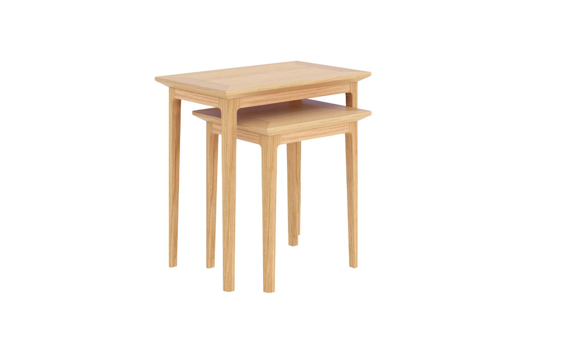 Holken Oak Nest Of 2 Tables