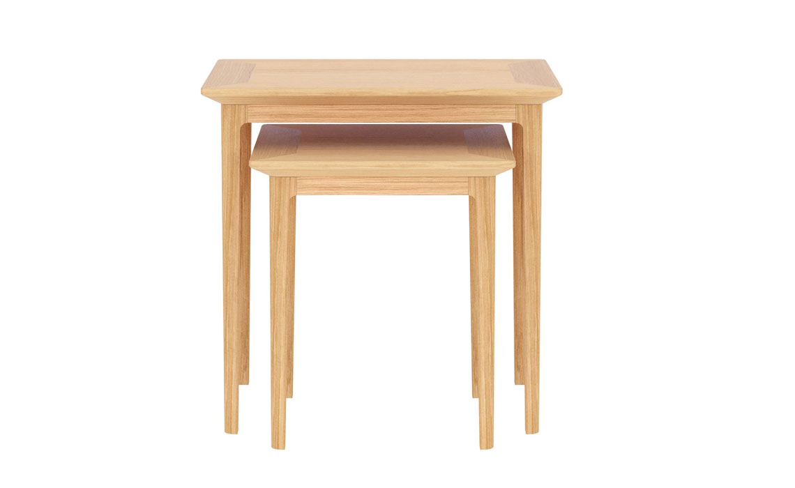 Holken Oak Nest Of 2 Tables