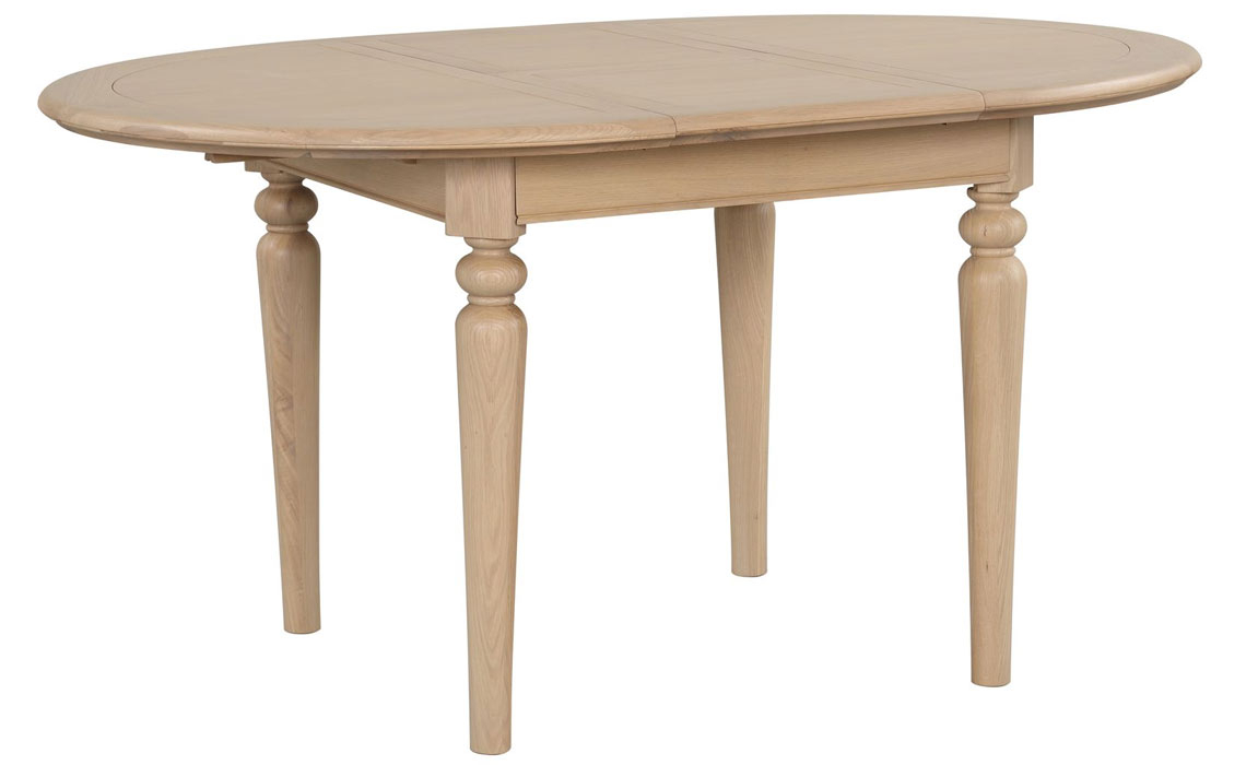 Melford Oak Round Extending Dining Table 110-150cm