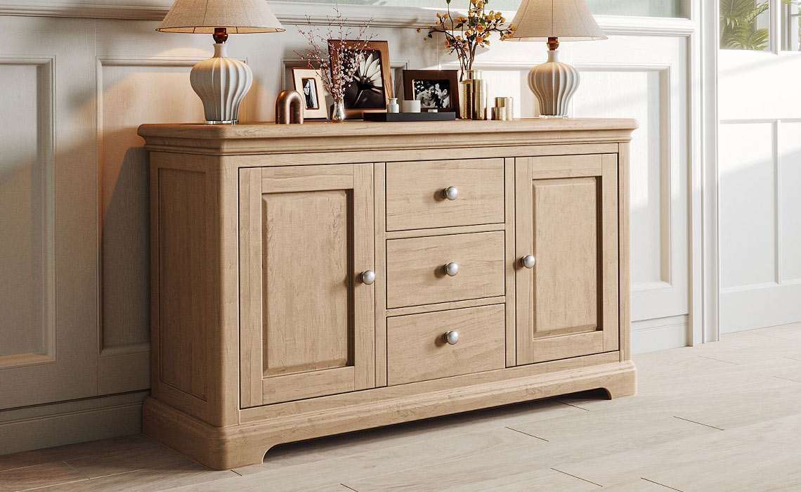 Melford Oak 2 Door 3 Drawer Sideboard