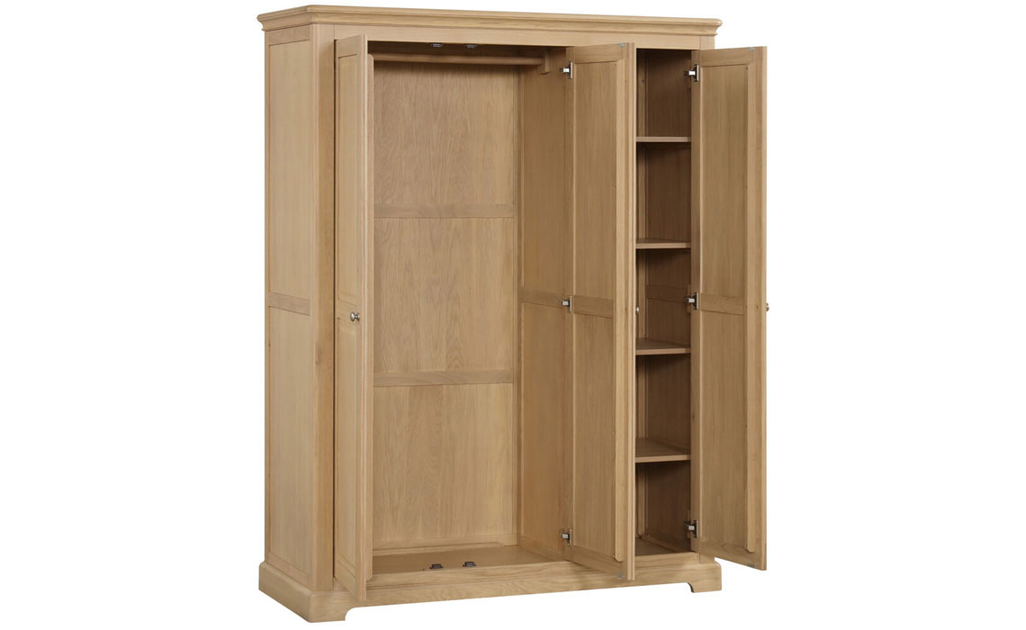 Melford Oak Triple Wardrobe