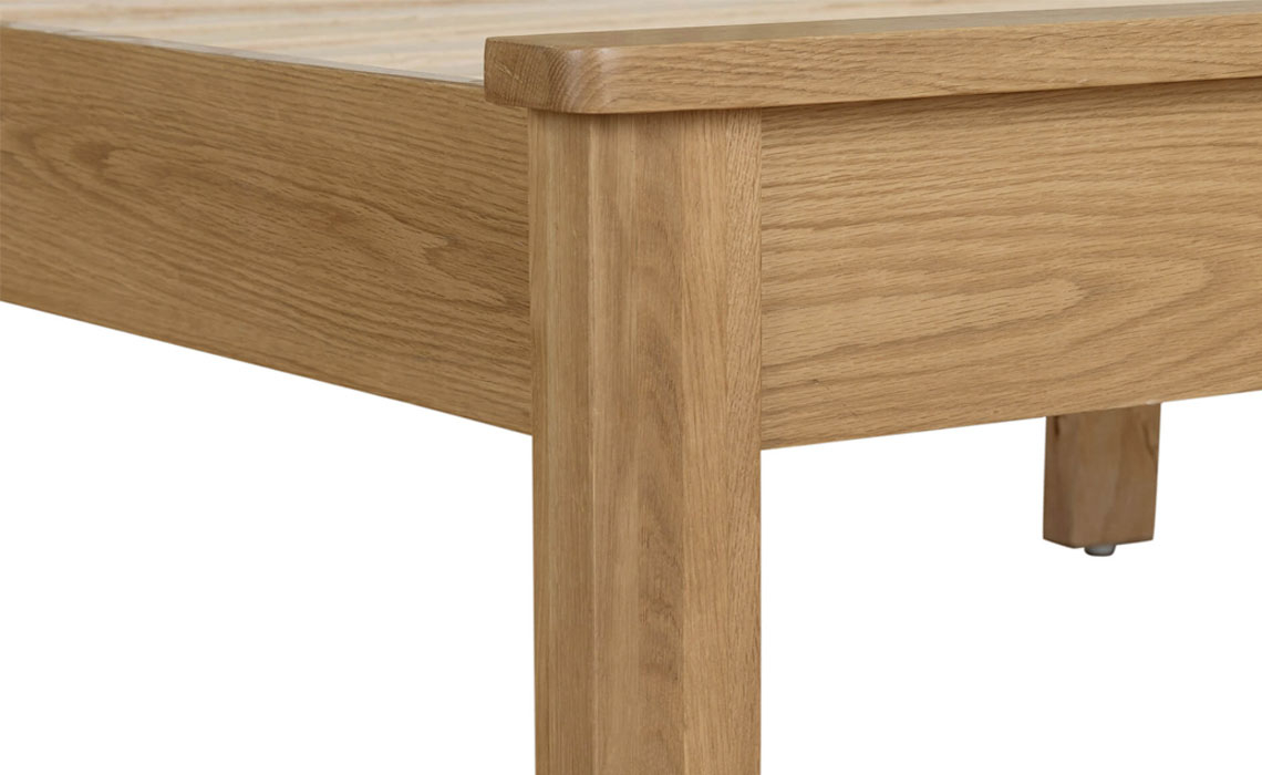 Maldon Oak 4ft6 Bed Frame