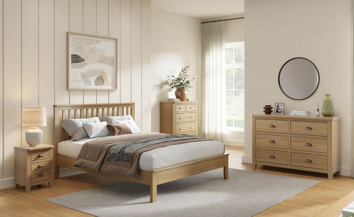 Maldon Oak 4ft6 Bed Frame