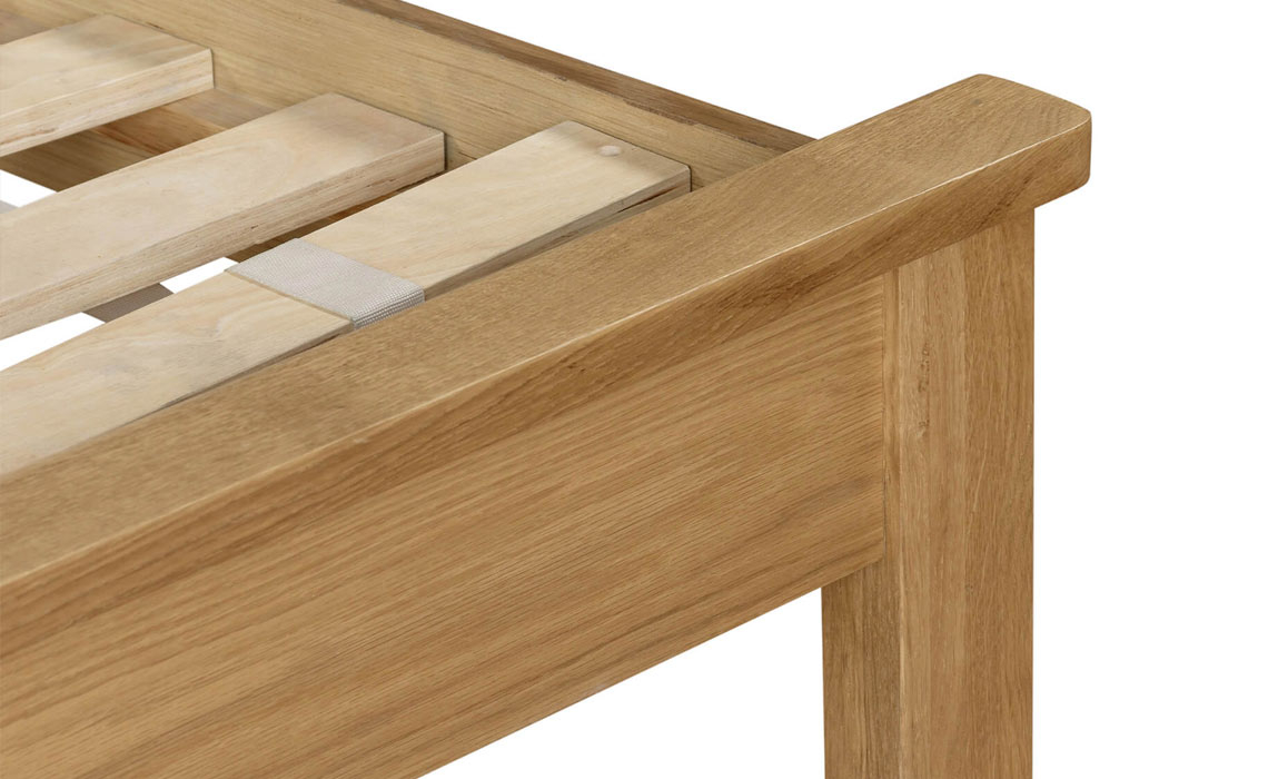 Maldon Oak 5ft Bed Frame