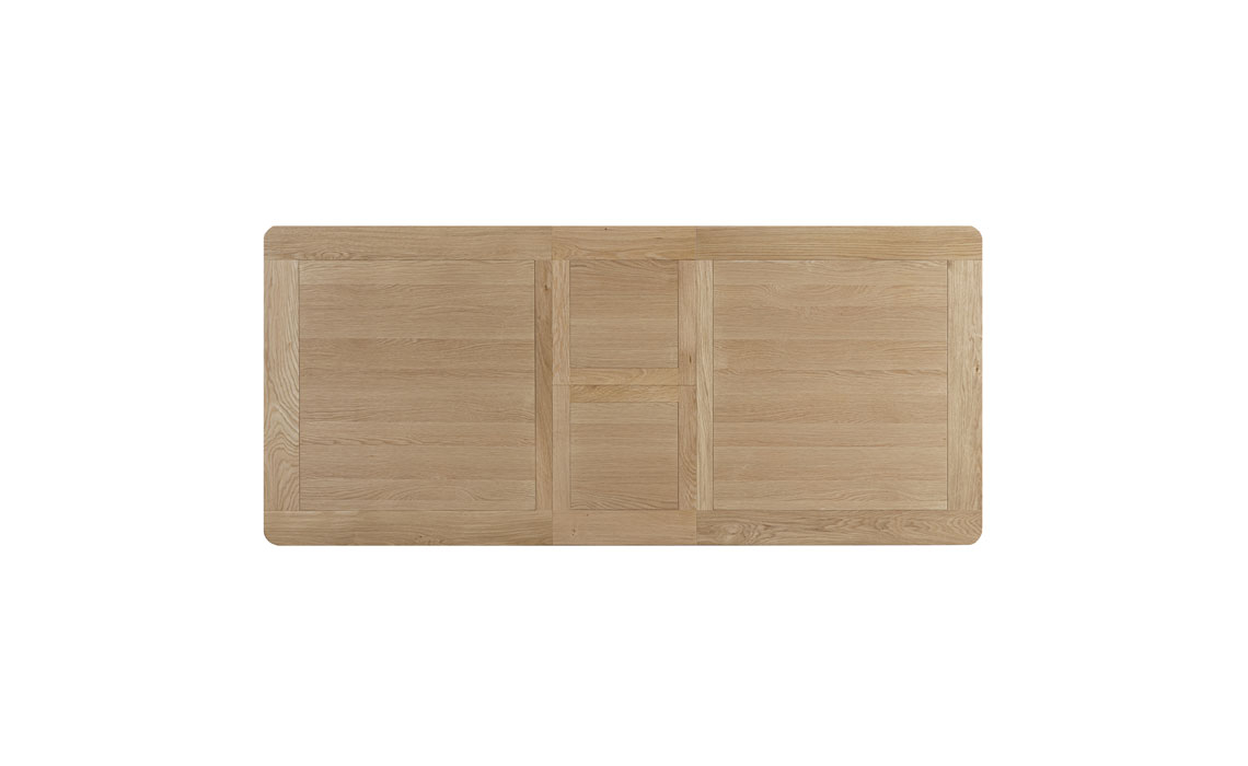 Delamere 160-200cm Butterfly Extending Dining Table