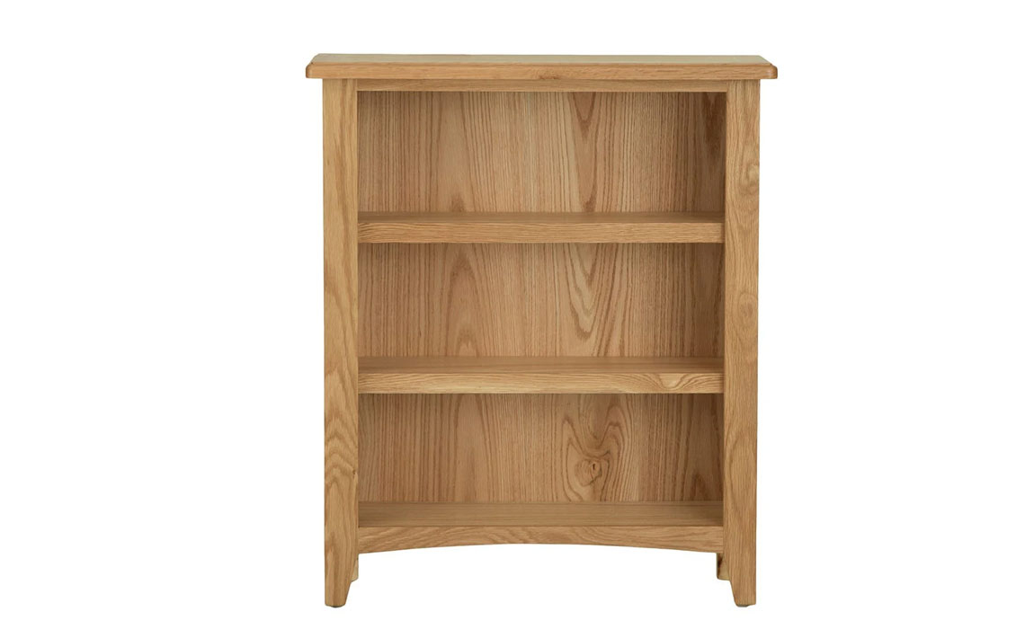 Columbus Oak Small Wide Bookcase 