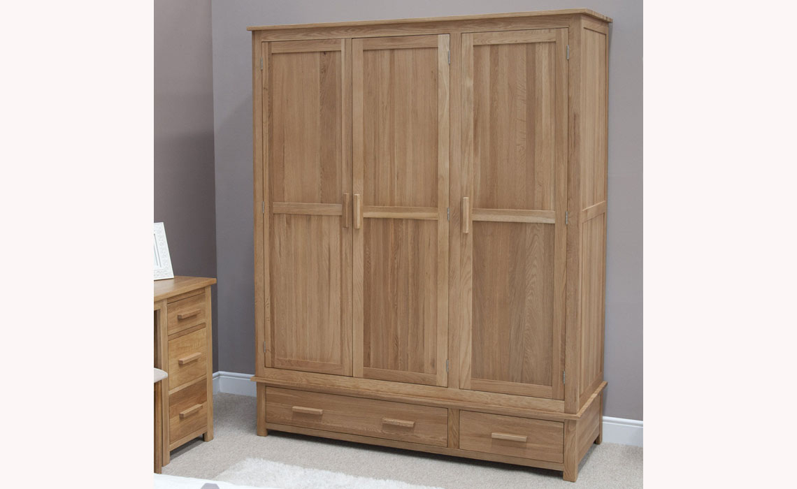 Toulouse Solid Oak Triple Wardrobe with 3 Drawers