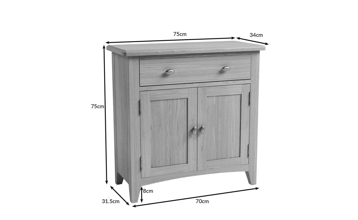Columbus Oak Small Sideboard