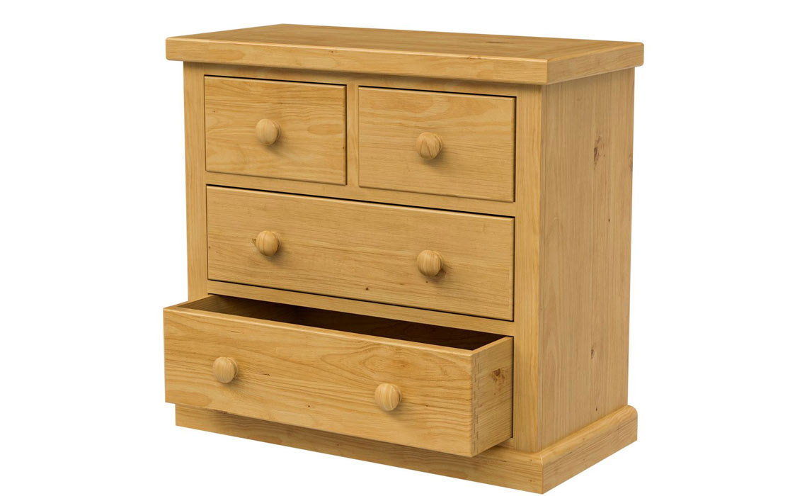 Country Pine 2 Over 2 Chest Of Drawers
