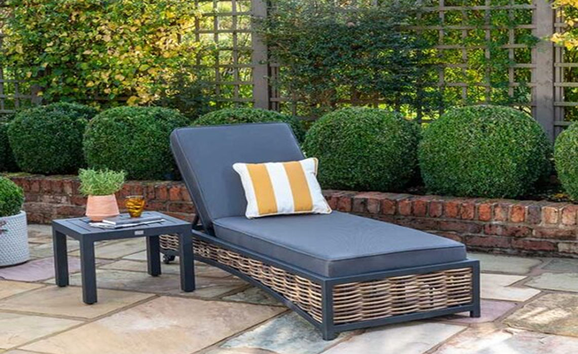 Langley Sun lounger