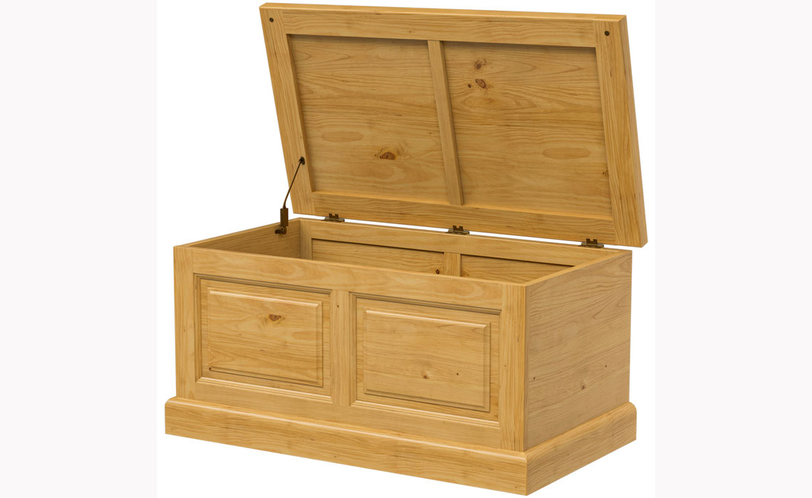 Country Pine Blanket Box