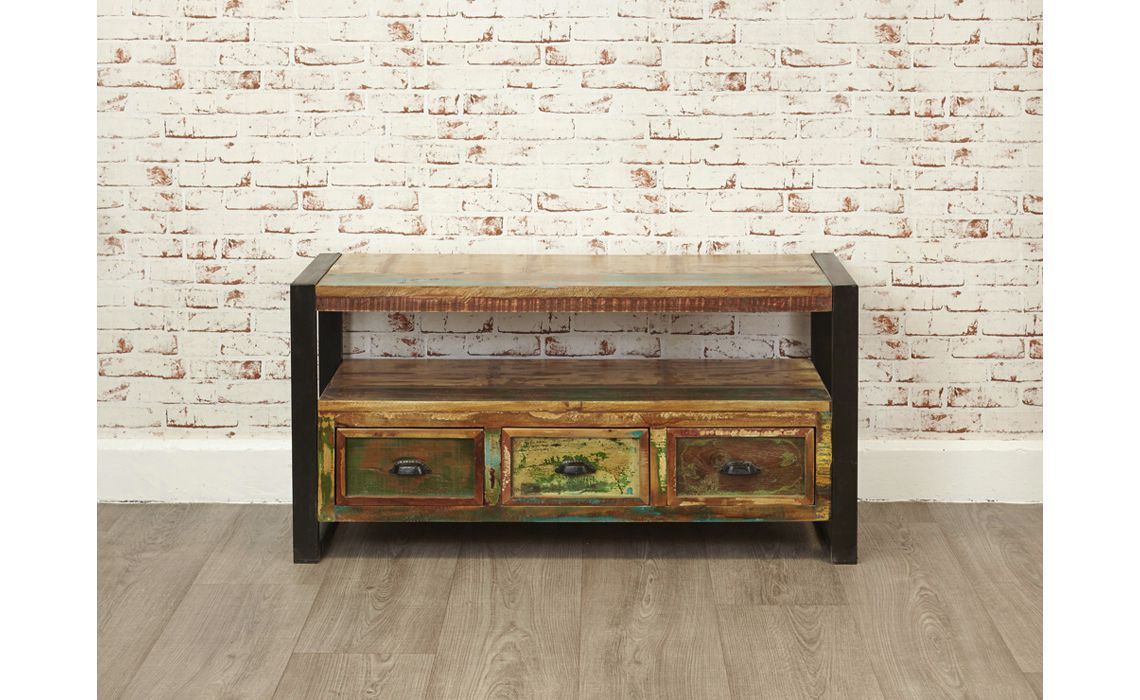 Mali Reclaimed Pine 3 Drawer Television Reclaimed wood With a