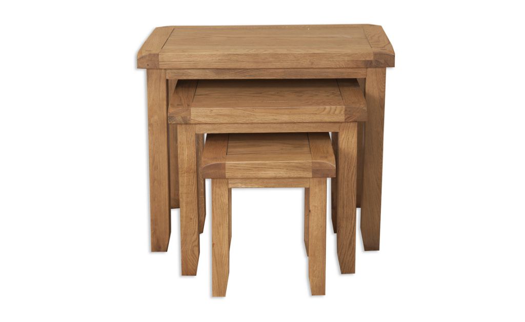 Windsor Rustic Oak Nest Of Tables