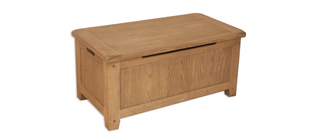Windsor Rustic Oak Blanket Box