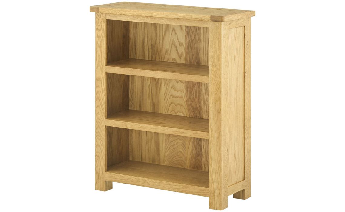 Pembroke Oak Small Bookcase