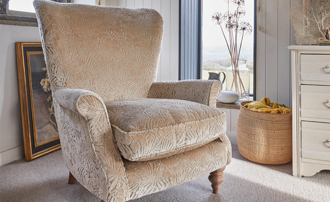 Wing Back Accent Chair Non Buttoned