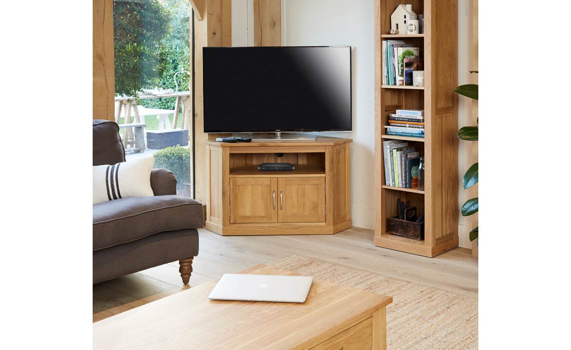 Pacific Oak Corner TV Unit