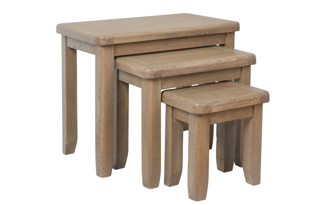 Ambassador Oak Nest Of 3 Tables