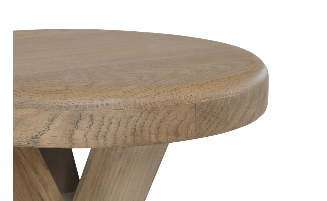 Ambassador Oak Round Side Table