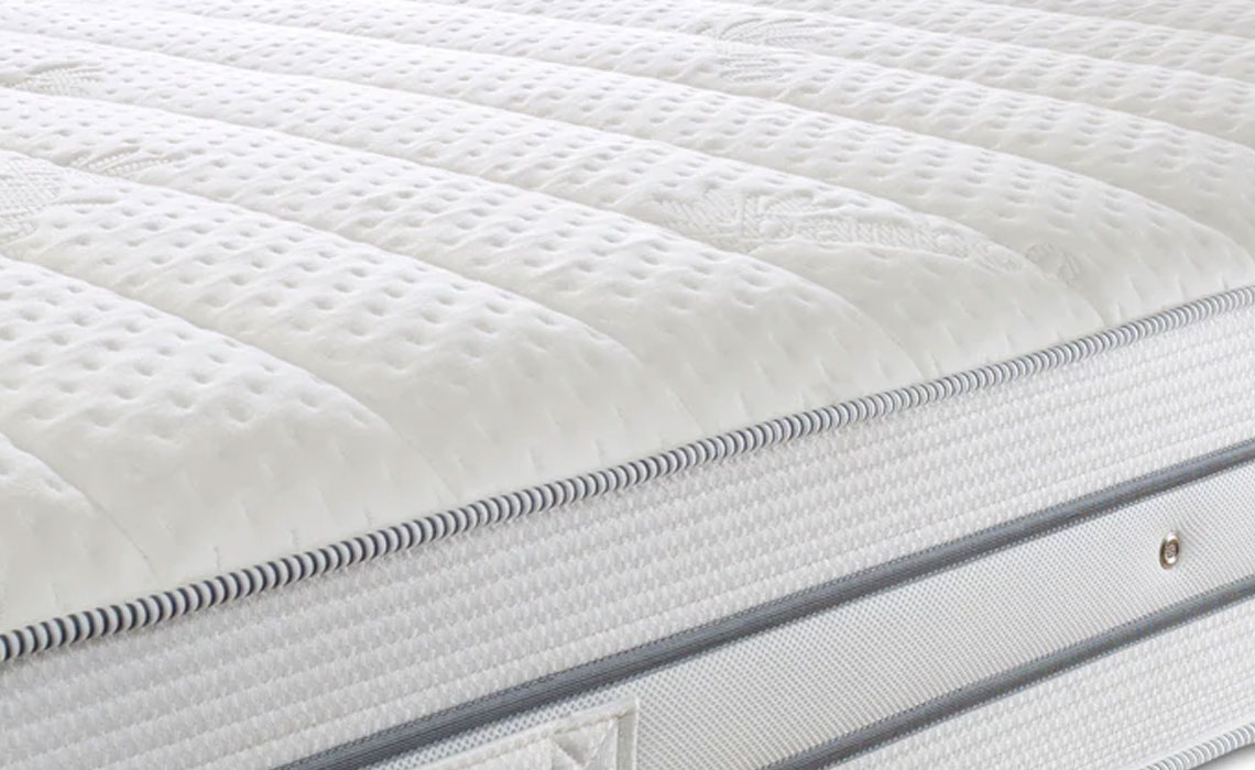 4ft6 Double Lunar 1000 Mattress, Bamboo with anti bacterial, moisture
