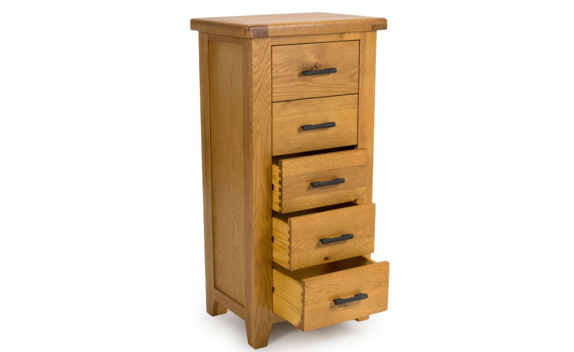 Hamilton Oak 5 Drawer Wellington Slim Chest