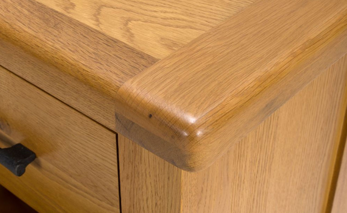 Hamilton Oak 5 Drawer Wellington Slim Chest
