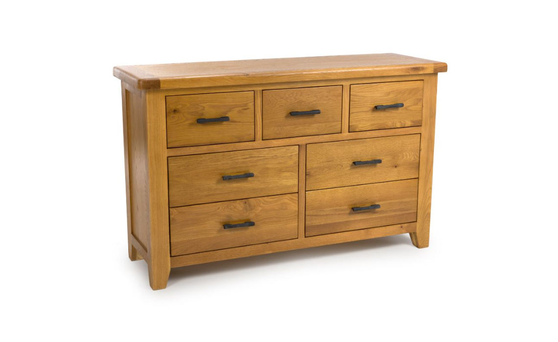 Hamilton Oak 3 Over 4 Chest Of Drawers 