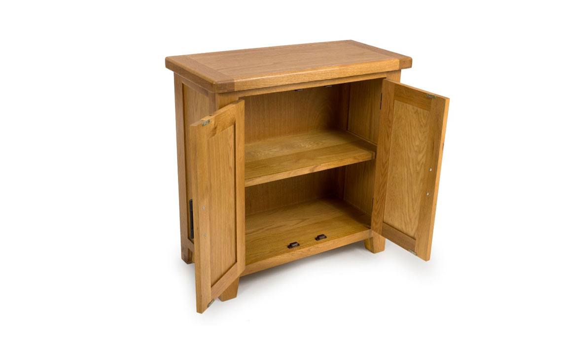 Hamilton Oak 2 Door Cupboard