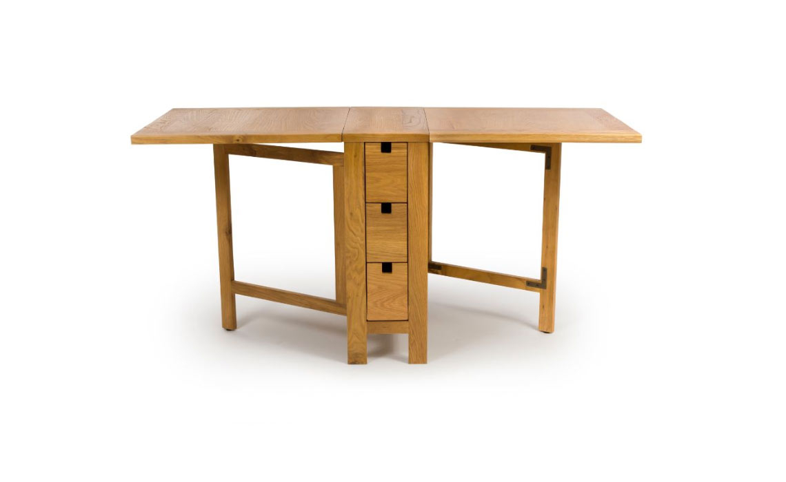 Hamilton Oak 32-92-152cm Extending Gateleg Table