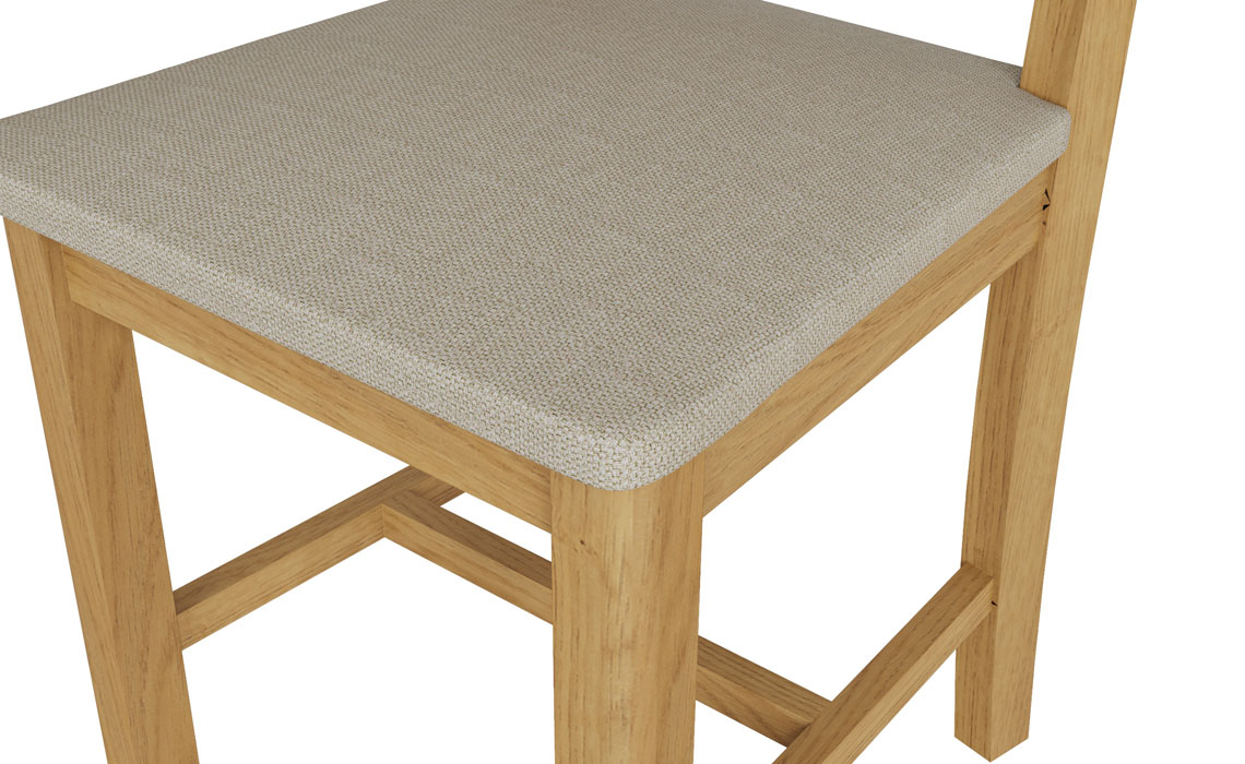 Woodbridge Oak Dining Chair With Pad