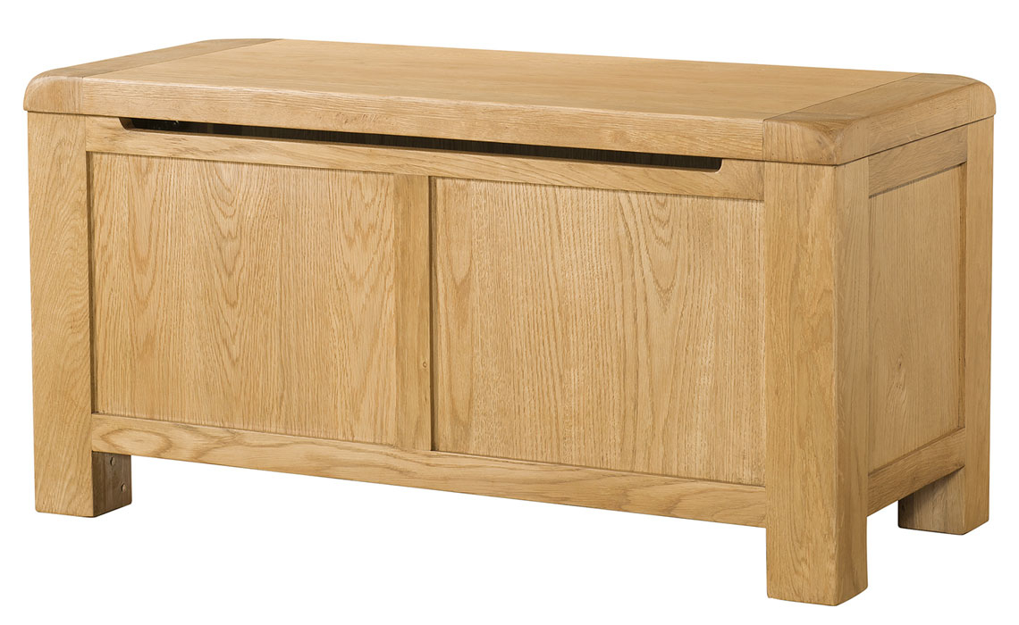 Tunstall Oak Blanket Box