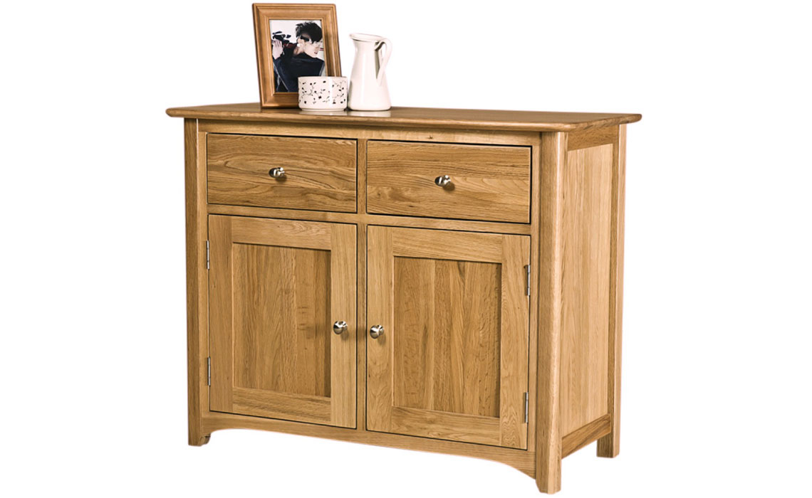 Falkenham Solid Oak 2 Door 2 Drawer Sideboard