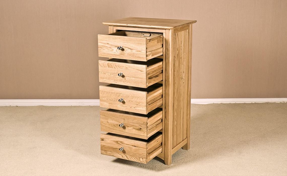 Falkenham Solid Oak 5 Drawer Wellington Chest 