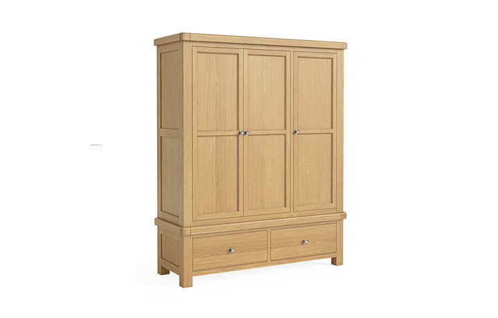 Wardrobes - Kensington Oak Triple Wardrobe