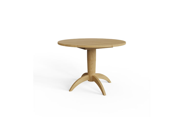 Dining Tables & Dining Sets - Valletta Oak Round Extending Pedestal Table