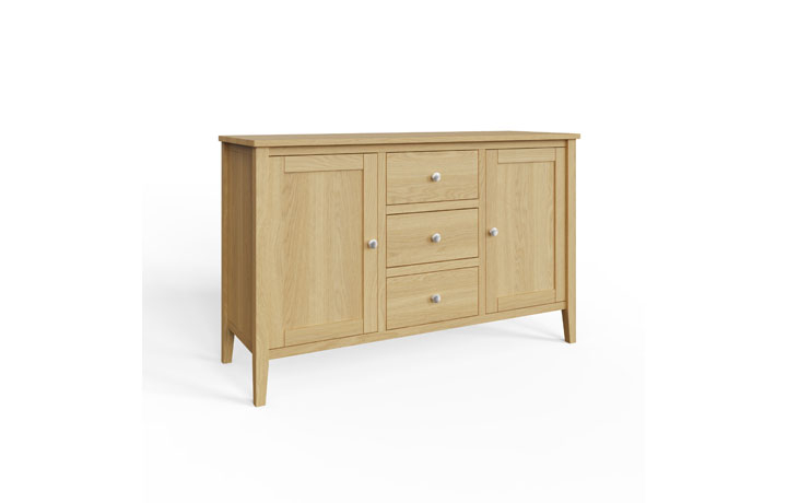 Valletta European Oak  - Valletta Oak 2 Door 3 Drawer Sideboard