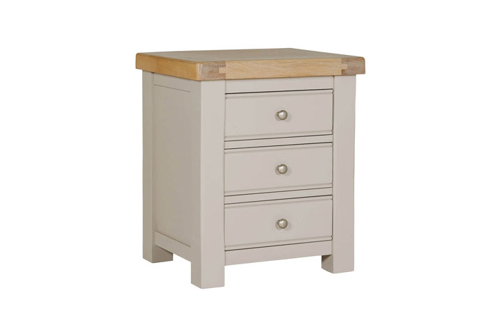 Morgan Taupe Painted Collection - Morgan Painted Taupe 3 Drawer Bedside Table