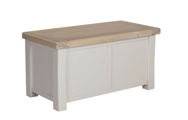 Morgan Taupe Painted Collection - Morgan Painted Taupe Blanket Box
