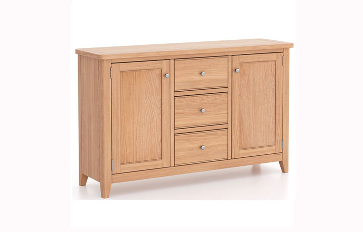 Newbury Oak Collection - Newbury Oak 2 Door 3 Drawer Sideboard