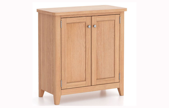 Newbury Oak Collection - Newbury Oak 2 Door Cabinet