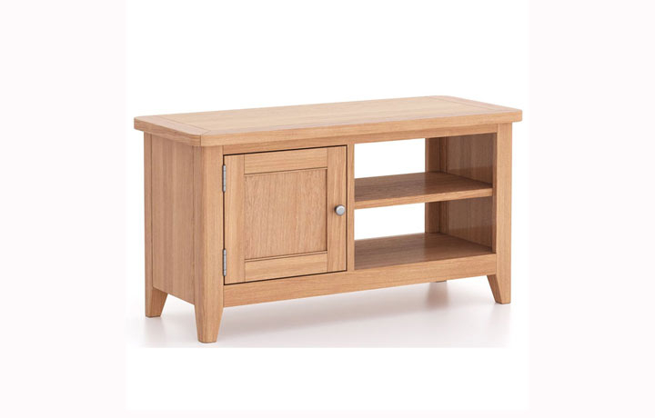 Newbury Oak Collection - Newbury Oak TV Cabinet