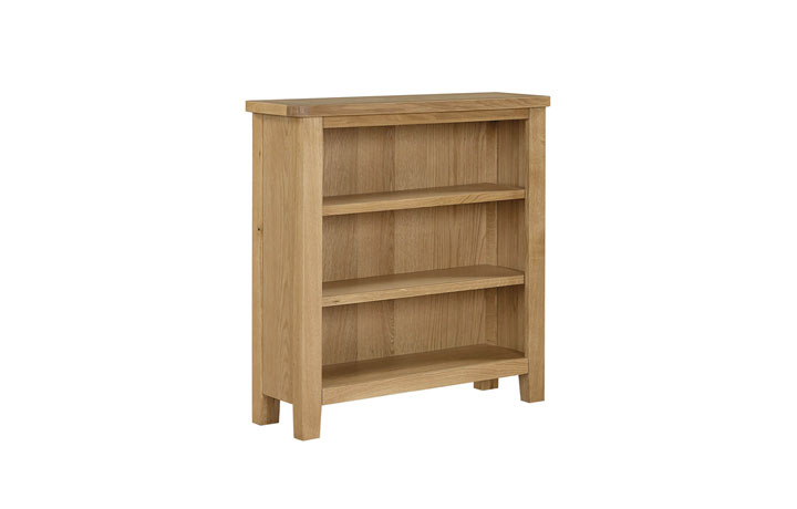Maldon Oak Collection - Maldon Oak Low Wide Bookcase